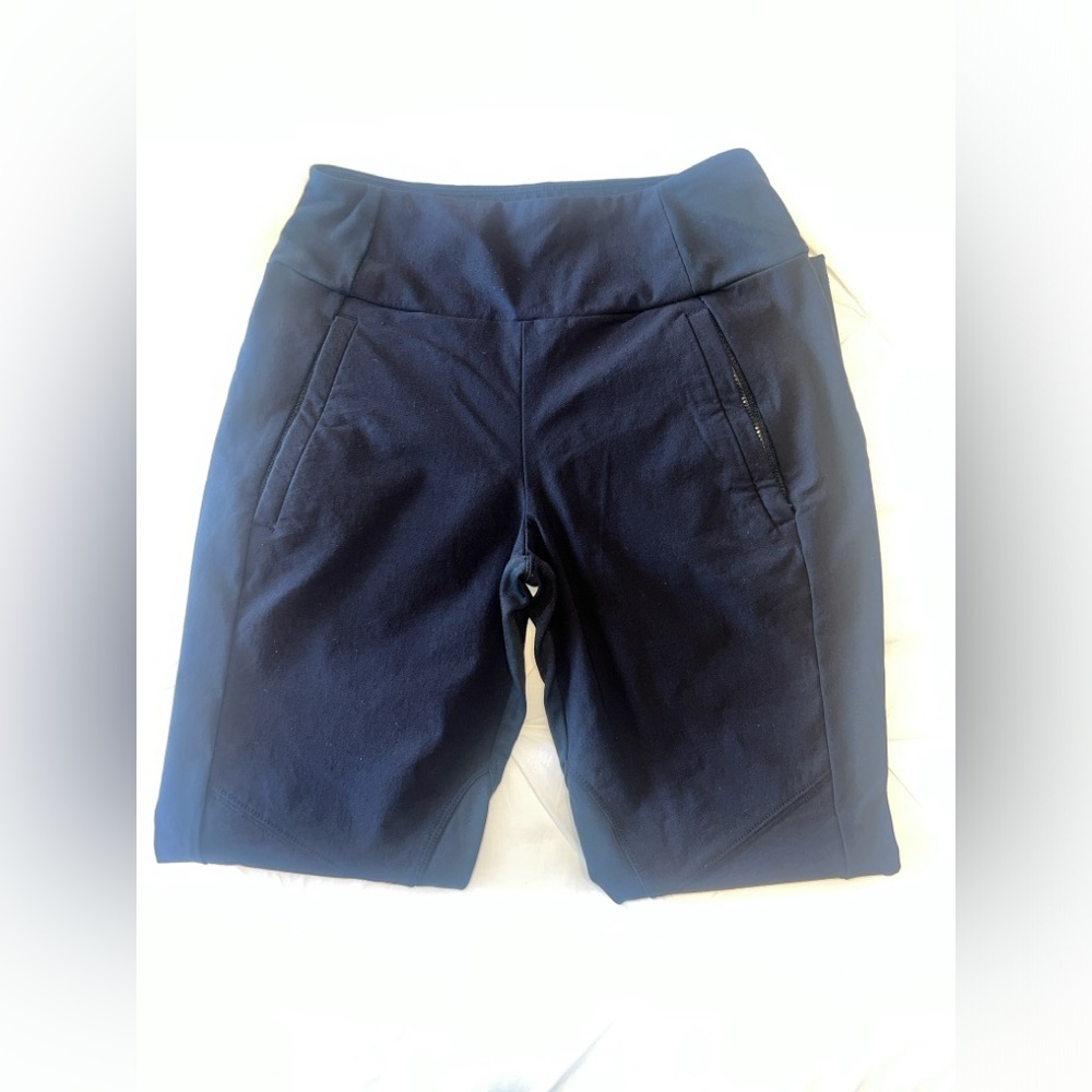 ATHLETA Headlands Hybrid Trek tights SIZE:4P - Picture 9 of 15